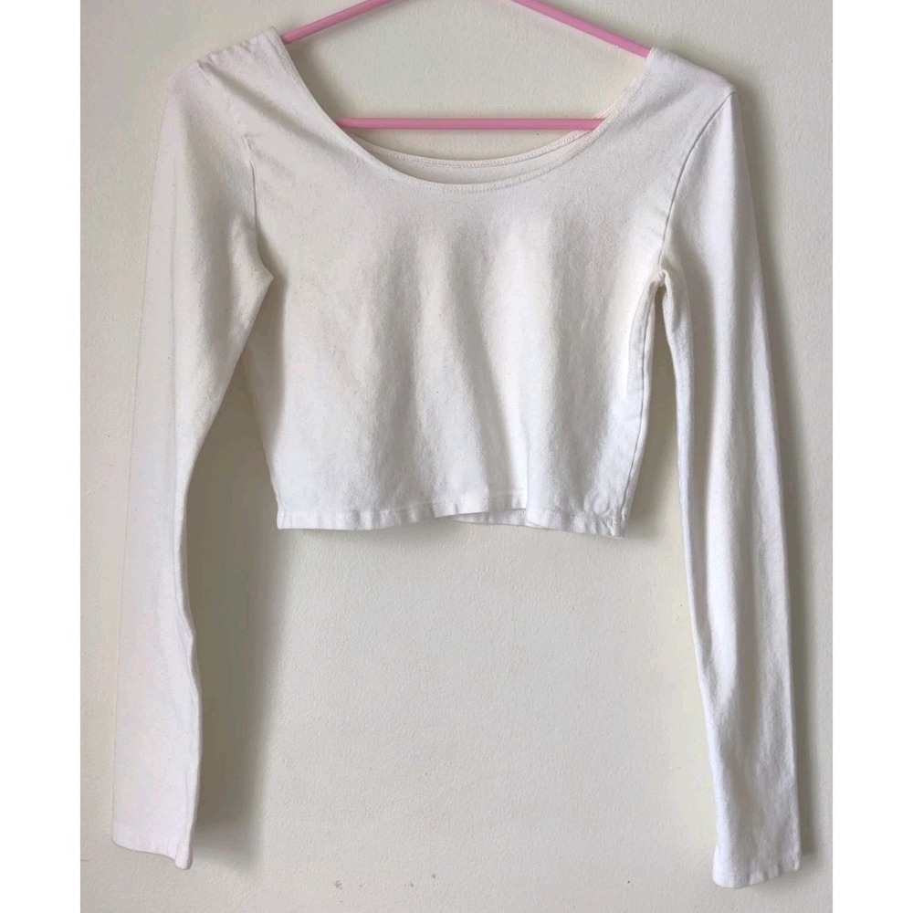 Brandy Melville Women's Long Sleeve Crop Top Round Neck Off White Size Small‎